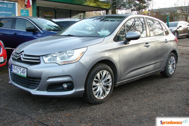 Citroen C4  Hatchback 2017,  1.2 benzyna - Na sprzedaż za 22 900 zł - Piła
