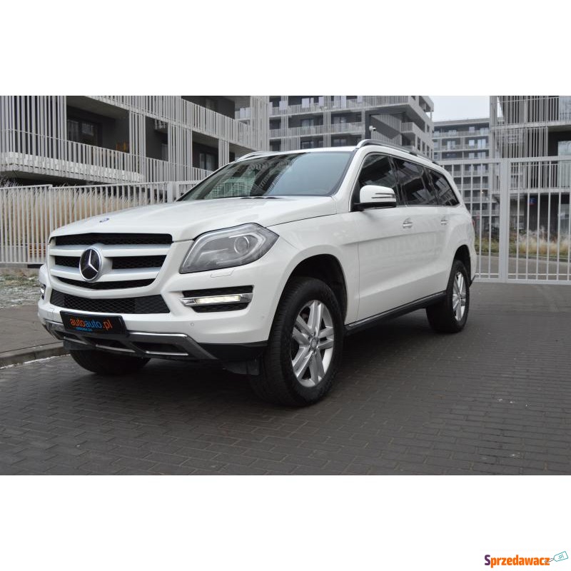 Mercedes - Benz GL-klasa  Terenowy 2015,  3.0 benzyna, automat - Na sprzedaż za 110 000 zł - Warszawa