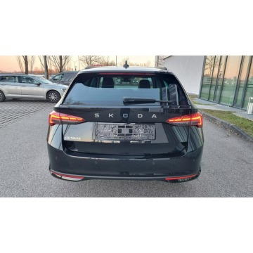 Skoda Octavia 2026,  1.5 hybryda, automat - Na sprzedaż za 119 466 zł - Warszawa - zdjęcie 4