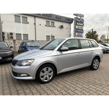Skoda Fabia 2015,  1.2 benzyna - Na sprzedaż za 18 500 zł - Warszawa - zdjęcie 2