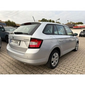 Skoda Fabia 2015,  1.2 benzyna - Na sprzedaż za 18 500 zł - Warszawa - zdjęcie 9