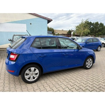 Skoda Fabia  Liftback 2021,  1.0 benzyna+LPG - Na sprzedaż za 33 210 zł - Warszawa - zdjęcie 9