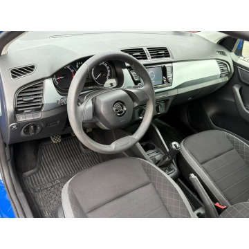 Skoda Fabia  Liftback 2021,  1.0 benzyna+LPG - Na sprzedaż za 33 210 zł - Warszawa - zdjęcie 11