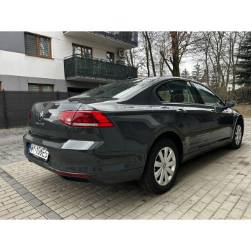Volkswagen Passat  Sedan/Limuzyna 2020,  1.5 benzyna, automat - Na sprzedaż za 71 500 zł - Warszawa - zdjęcie 6
