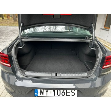 Volkswagen Passat  Sedan/Limuzyna 2020,  1.5 benzyna, automat - Na sprzedaż za 71 500 zł - Warszawa - zdjęcie 11