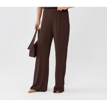 Eleganckie czekoladowe spodnie Rosa z poszerzoną nogawką PLUS SIZE XXL OVERSIZE
