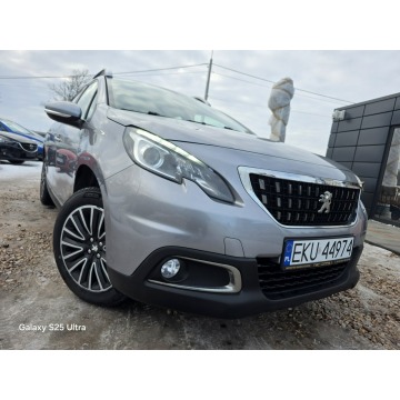 Peugeot 2008  Hatchback 2018,  1.2 benzyna, automat - Na sprzedaż za 29 999 zł - Nowe Sójki - zdjęcie 2