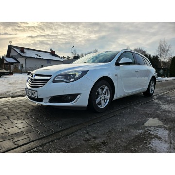 Opel Insignia 2014,  2.0 diesel - Na sprzedaż za 24 000 zł - Warszawa - zdjęcie 2