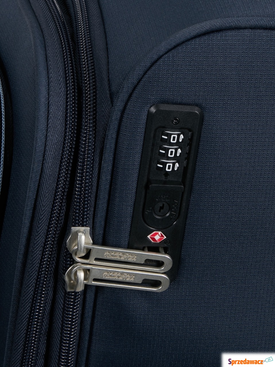 Walizka American tourister Clo...