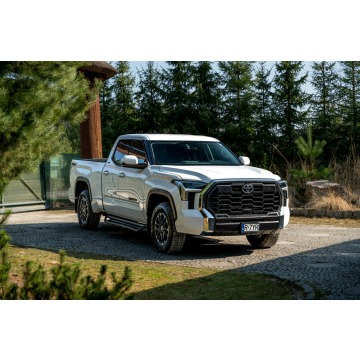 Toyota Tundra 2022,  3.5 benzyna, automat - Na sprzedaż za 199 777 zł - Ropczyce - zdjęcie 1