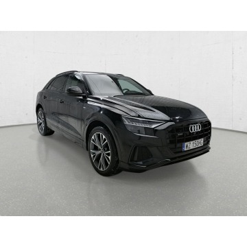 Audi Q8 - Poleasingowe.pl BZ