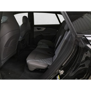 Audi Q8  SUV 2023,  3.0 hybryda, automat - Na sprzedaż za 246 000 zł - Komorniki - zdjęcie 12