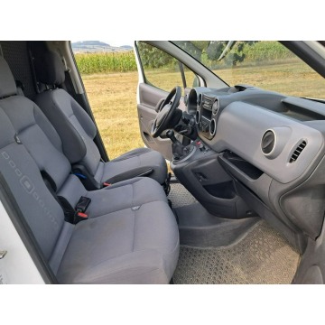 Citroen Berlingo  Bus 2015,  1.6 diesel - Na sprzedaż za 22 500 zł - Poznań - zdjęcie 6