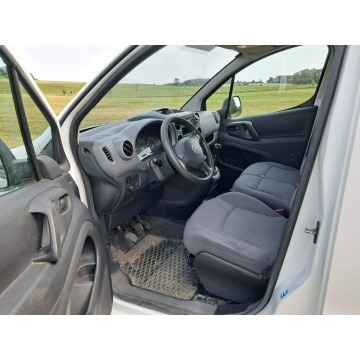 Citroen Berlingo  Bus 2015,  1.6 diesel - Na sprzedaż za 22 500 zł - Poznań - zdjęcie 5