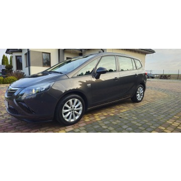 Opel Zafira - 1,4 140 km, bezwypadkowy