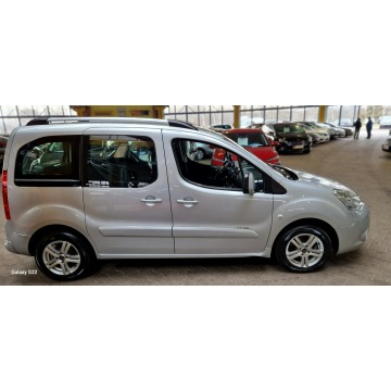 Citroen Berlingo 2009,  1.6 diesel - Na sprzedaż za 22 900 zł - Mysłowice - zdjęcie 11