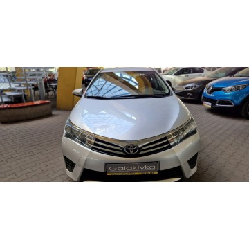 Toyota Corolla  Sedan/Limuzyna 2015,  1.3 benzyna - Na sprzedaż za 43 900 zł - Mysłowice - zdjęcie 5