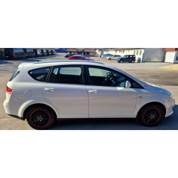 Seat Altea XL  Minivan/Van 2007,  1.6 benzyna - Na sprzedaż za 16 900 zł - Mysłowice - zdjęcie 9