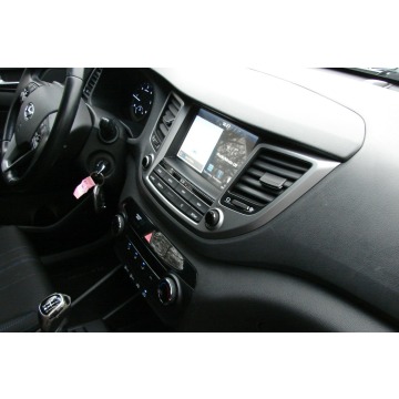 Hyundai Tucson  SUV 2018,  1.7 diesel - Na sprzedaż za 54 900 zł - Piła - zdjęcie 11