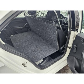 Skoda  2018,  1.6 diesel - Na sprzedaż za 23 985 zł - Kutno - zdjęcie 6