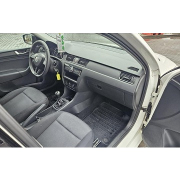 Skoda  2018,  1.6 diesel - Na sprzedaż za 23 985 zł - Kutno - zdjęcie 9