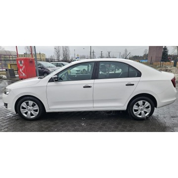 Skoda  2018,  1.6 diesel - Na sprzedaż za 23 985 zł - Kutno - zdjęcie 11