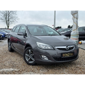Opel Astra 2012,  1.6 benzyna - Na sprzedaż za 21 999 zł - Nowe Sójki - zdjęcie 6