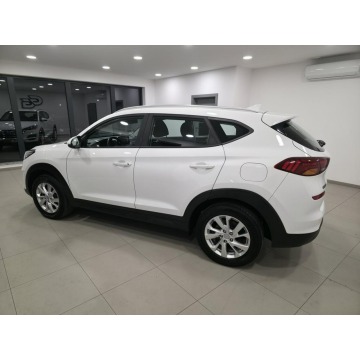 Hyundai Tucson  SUV 2018,  1.6 benzyna - Na sprzedaż za 69 990 zł - Korczyna - zdjęcie 4