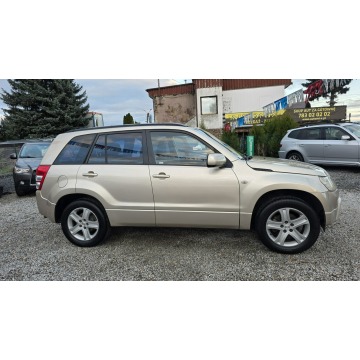 Suzuki Grand Vitara  SUV 2006,  2.0 benzyna+LPG, automat - Na sprzedaż za 24 900 zł - Świdnica - zdjęcie 9