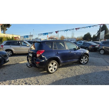 Toyota   SUV 2006,  2.2 diesel - Na sprzedaż za 18 900 zł - Świdnica - zdjęcie 10