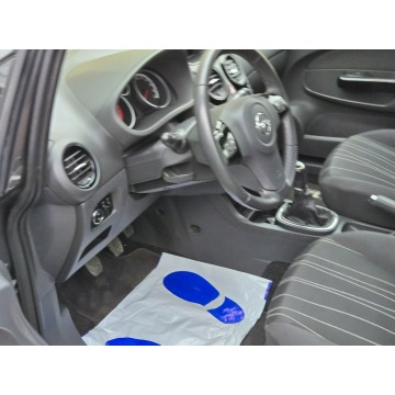 Opel Corsa  Hatchback 2010,  1.2 benzyna - Na sprzedaż za 13 900 zł - Wąchock - zdjęcie 10