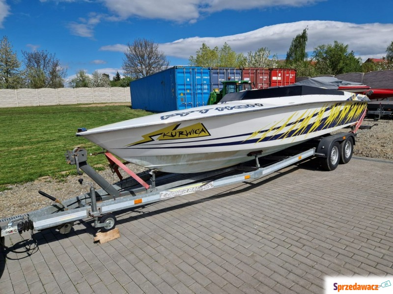 299 Python Vector - Motorówka Python Vector 7.4... - Pojazdy specjalistyczne - Strobice