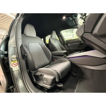 Audi A6  Sedan/Limuzyna 2025,  2.0 diesel, automat - Na sprzedaż za 249 112 zł - Warszawa - zdjęcie 10