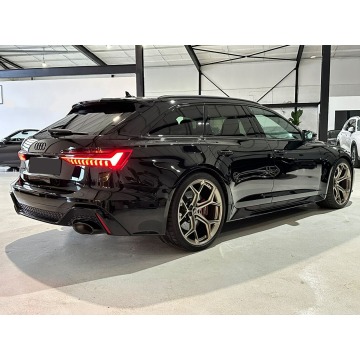 Audi RS6  SUV 2025,  4.0 benzyna, automat - Na sprzedaż za 613 612 zł - Warszawa - zdjęcie 6