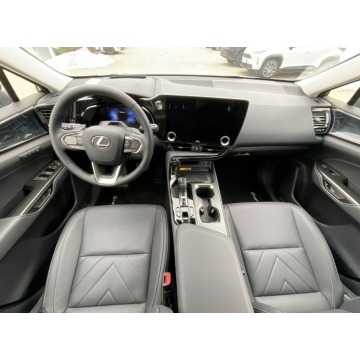 Lexus NX  SUV 2025,  2.5 hybryda, automat - Na sprzedaż za 218 322 zł - Warszawa - zdjęcie 7