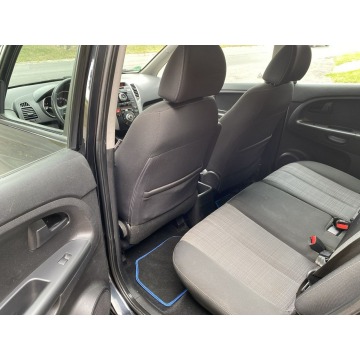 Kia Venga  Minivan/Van 2010,  1.4 diesel - Na sprzedaż za 16 999 zł - Gostyń - zdjęcie 10