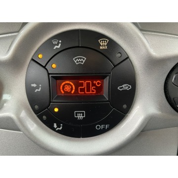 Ford Fiesta  Hatchback 2010,  1.4 benzyna - Na sprzedaż za 14 900 zł - Poznań - zdjęcie 9