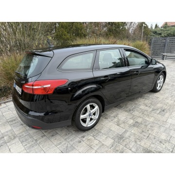 Ford Focus 2016,  1.5 diesel - Na sprzedaż za 29 900 zł - Poznań - zdjęcie 7