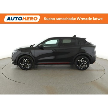 Alfa Romeo Junior  SUV 2025,  1.2 benzyna, automat - Na sprzedaż za 90 100 zł - Warszawa - zdjęcie 2
