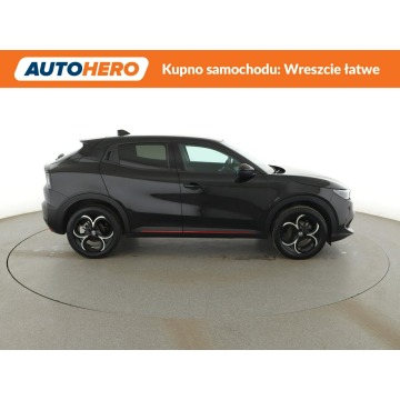 Alfa Romeo Junior  SUV 2025,  1.2 benzyna, automat - Na sprzedaż za 90 100 zł - Warszawa - zdjęcie 9