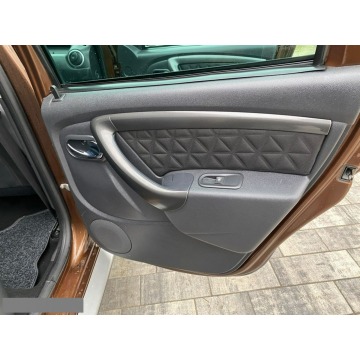 Dacia Duster  SUV 2011,  1.6 benzyna - Na sprzedaż za 23 900 zł - Poznań - zdjęcie 9