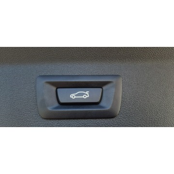 BMW X3  SUV 2019,  2.0 benzyna, automat - Na sprzedaż za 109 800 zł - Paproć - zdjęcie 12