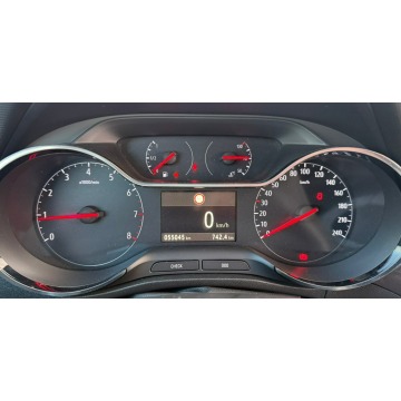 Opel Crossland X  SUV 2018,  1.2 benzyna - Na sprzedaż za 39 999 zł - Żory - zdjęcie 9
