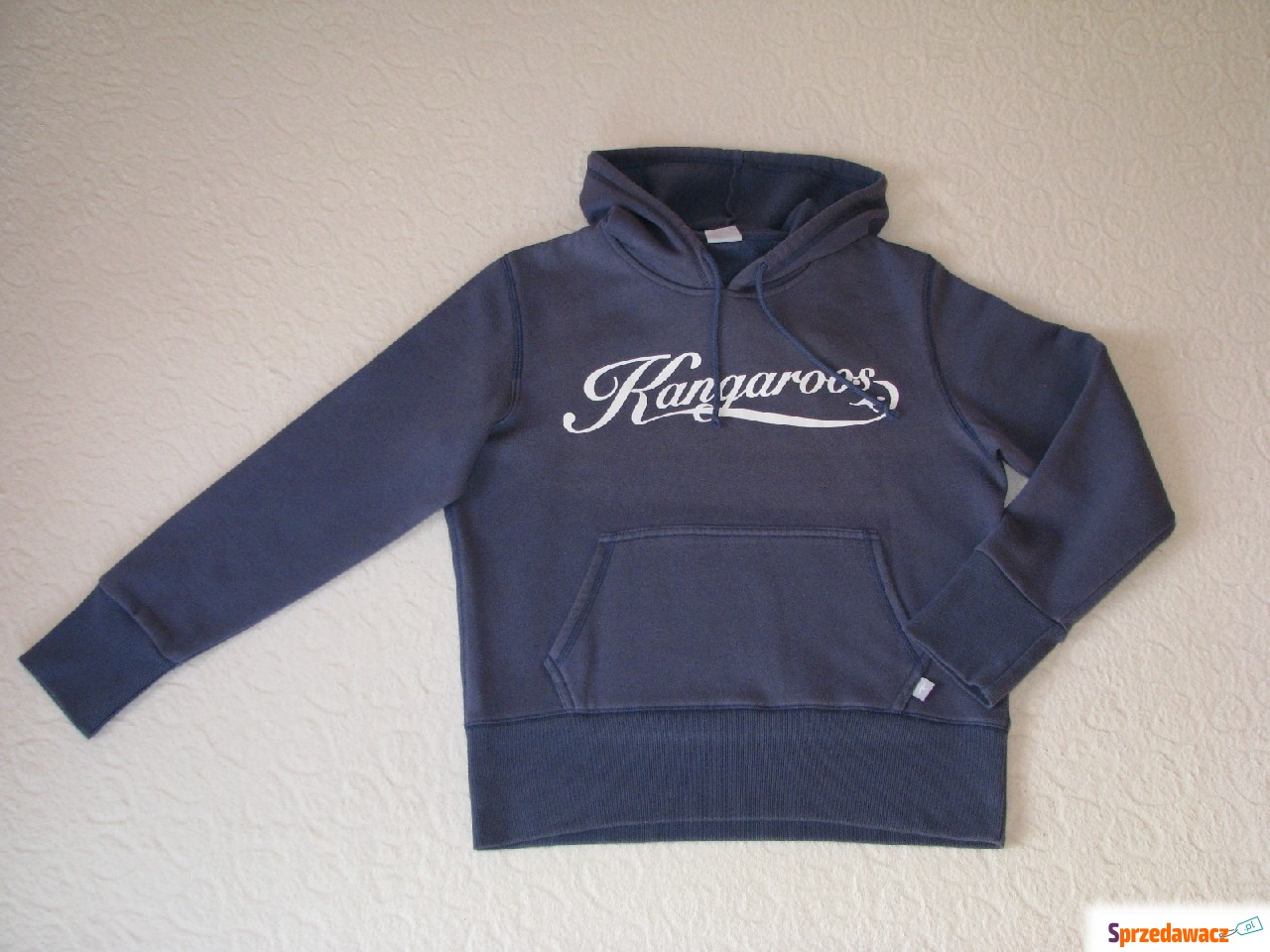 Kangaroos granatowa bluza kangurka...