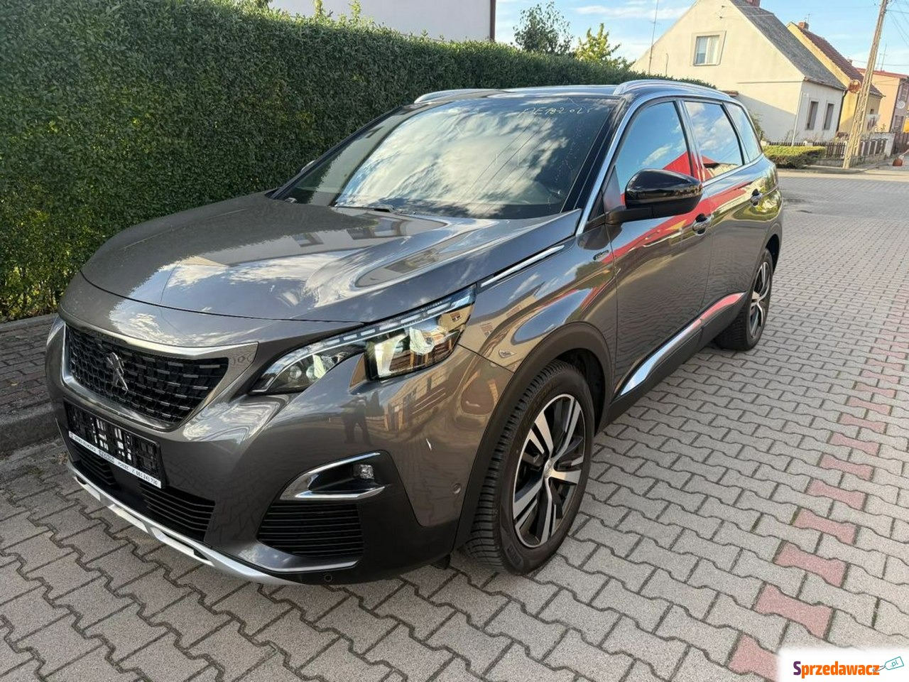Peugeot 5008 2020