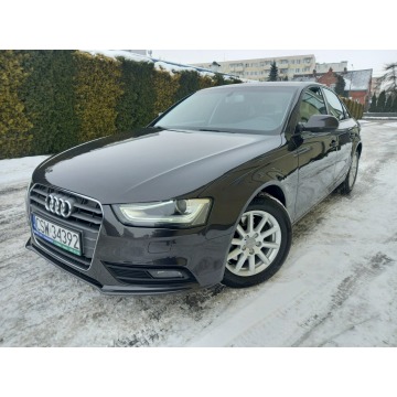 Audi A4  Sedan/Limuzyna 2013,  2.0 diesel - Na sprzedaż za 44 900 zł - Nowe - zdjęcie 3