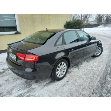 Audi A4  Sedan/Limuzyna 2013,  2.0 diesel - Na sprzedaż za 44 900 zł - Nowe - zdjęcie 7