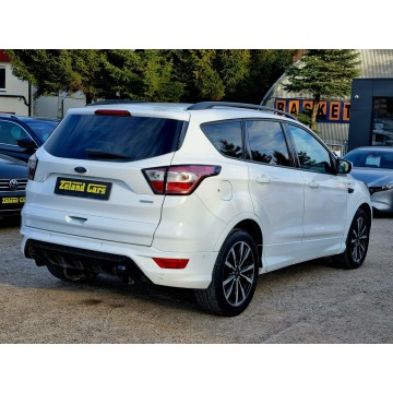 Ford Kuga  SUV 2017,  1.5 benzyna - Na sprzedaż za 46 900 zł - Szczecin - zdjęcie 5