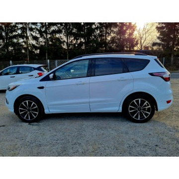 Ford Kuga  SUV 2017,  1.5 benzyna - Na sprzedaż za 46 900 zł - Szczecin - zdjęcie 8