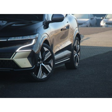 Renault Megane  Hatchback 2022 elektryczny, automat - Na sprzedaż za 109 990 zł - Mysłowice - zdjęcie 5